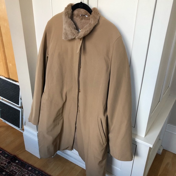 Coat - Picture 2 of 4